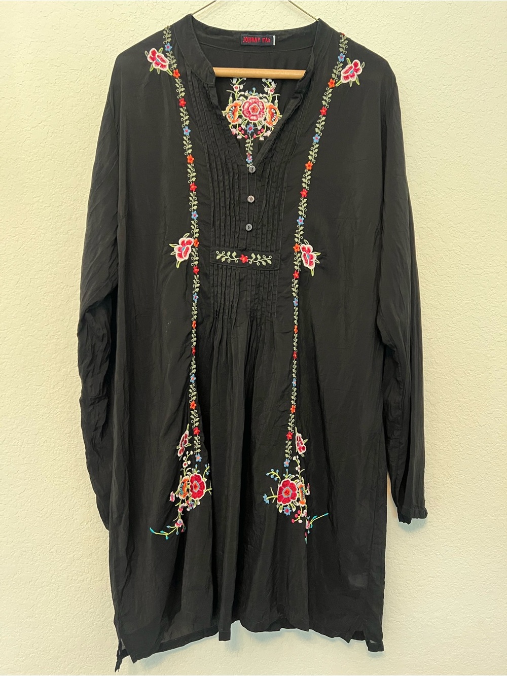 Johnny Was Black floral tunic long sleeve  Embroidered dress size Large